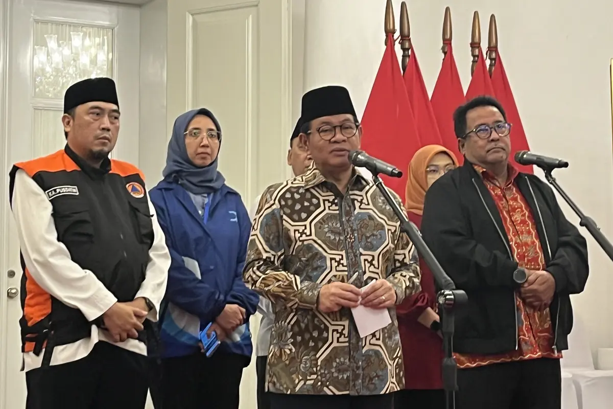 Gubernur DKI Jakarta Pramono Anung bersama wakilnya Rano Karno di Balai Kota Jakarta.