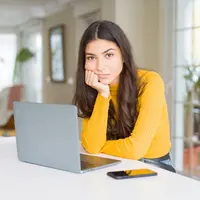 ilustrasi bekerja/Krakenimages.com/Shutterstock