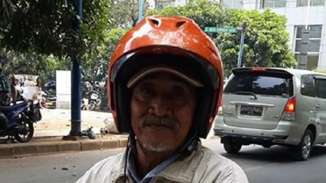 Kebanjiran Pesanan Ojek, Ki Soleh Jatuh Sakit