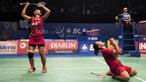 Ganda putri Indonesia, Anggia Shitta Awanda/Ni Ketut Mahadewi Istarani, berhasil mengalahkan pasangan Thailand, Puttita Supajirakul/Sapsiree Taerattanachai, pada Indonesia Open di JCC, Jakarta, Jumat (17/6/2017). (Bola.com/Vitalis Yogi Trisna)
