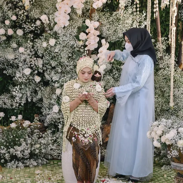 7 Momen Siraman Lesty Kejora Jelang Pernikahan, Penuh Kebahagiaan