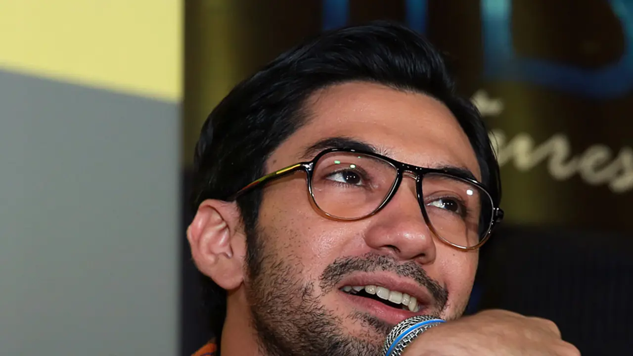 [Bintang] Reza Rahadian