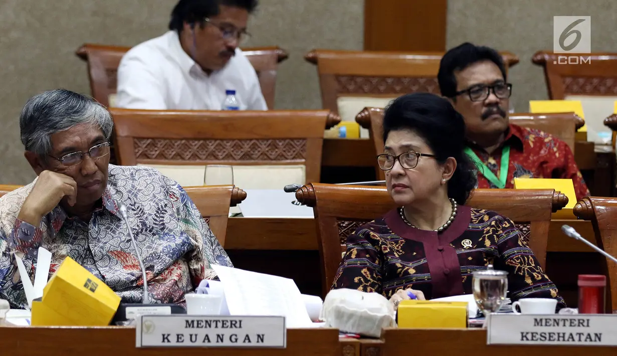 Menkes Nina F Moeloek dan Wakil Menteri Keuangan Mardiasmo saat mengikuti Rapet Kerja Gabungan dengan Komisi XI dan IX DPR di Kompleks Parlemen, Senayan, Jakarta, Senin (2/9/2019). (Liputan6.com/Johan Tallo)