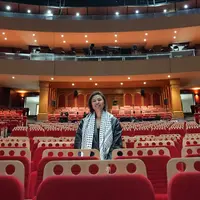 Dira Sugandi berharap bisa menginspirasi para seniman Indonesia lewat keterlibatannya di show musikal Jungle Book.