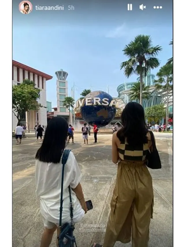 6 Potret Keseruan Ziva Magnolya, Tiara Andini dan Keisya Levronka di Singapura