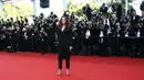 Julia Roberts berpose untuk fotografer setibanya pada pemutaran perdana film Armageddon Time di Festival Film Cannes 2022, Prancis, 19 Mei 2022. (Photo by Joel C Ryan/Invision/AP)