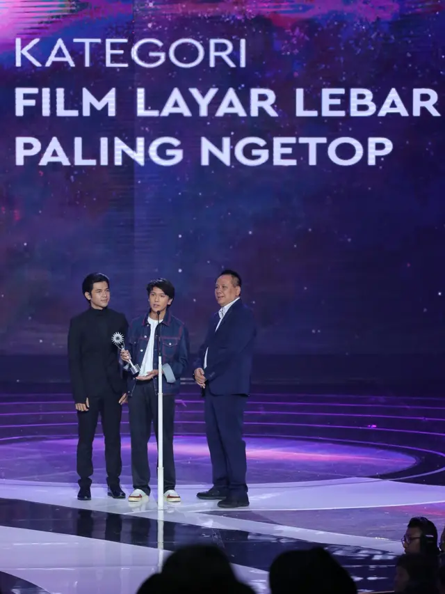 [Bintang] Dilan di SCTV Awards 2018