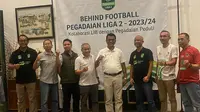 Kegiatan Behind Football Liga 2 2023/2024 oleh PT LIB dan Pegadaian di Yogyakarta. (Bola.com/Ana Dewi)