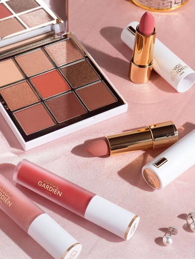 Masih Pandemi COVID-19, Tren Makeup Anti Jerawat Makin Diminati di 2021