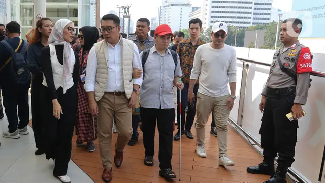 Di Halte Tosari, Ridwan Kamil Tampung Curhatan Penyandang Disabilitas