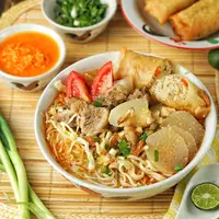 ilustrasi soto mi/Hanifah Kurniati/Shutterstock