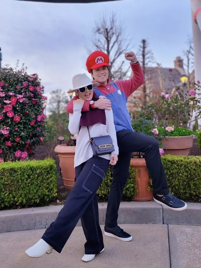 Gaya Kompak Syahrini dan Reino Barack Tahun Baruan di Jepang, credit: (@princessyahrini)