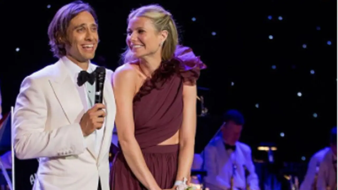 [Bintang] Gwyneth Paltrow - Brad Falchuk