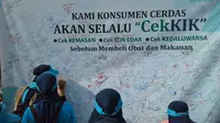 Badan POM baru saja melakukan kegiatan edukasi pada masyarakat di area car free day (CFD). (Liputan6.com/Risa Rahayu Kosasih)