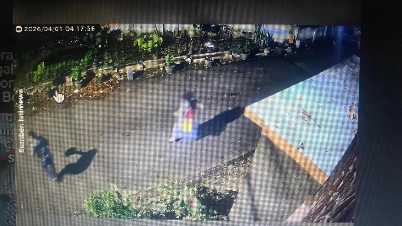 CCTV rekam aksi begal bersenjata di Cimahi