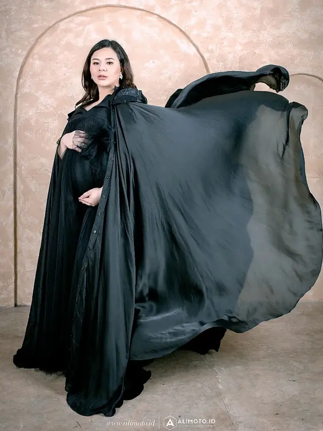 Maternity Shoot Eriska Rein