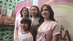 Titi Kamal Ungkap Alasan Terima Peran Ratu Bidadari di Film OKI & NIRMALA