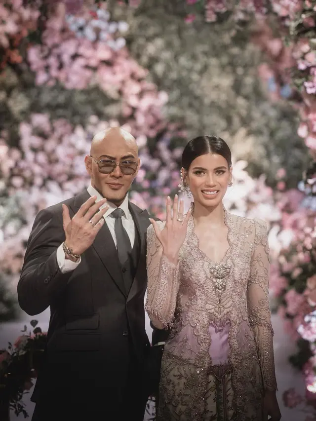 Menikah Lagi, 6 Artis Ini Lepas Status Duda di 2022