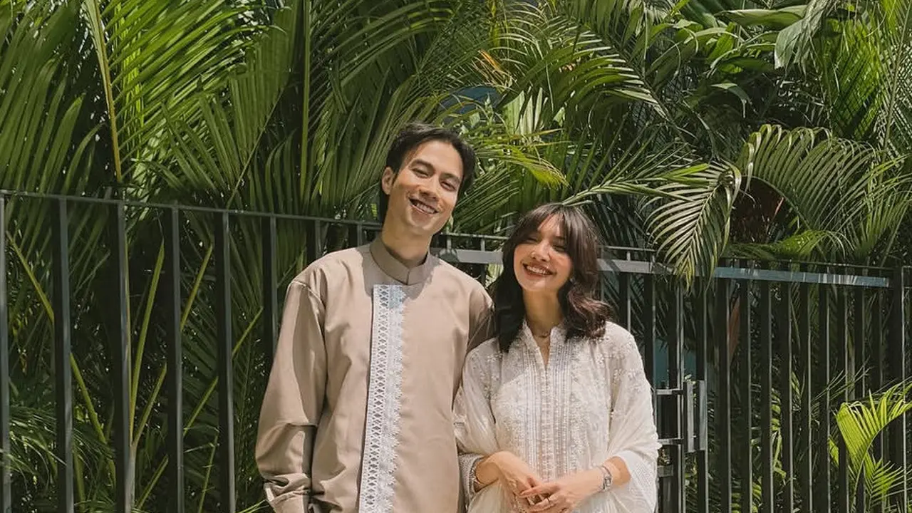 Sheila Dara Hasil Merias Wajah Sendiri saat Pengajian Nadin Amizah