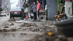Wilayah Seosan di bagian barat provinsi Chungcheong Selatan menjadi lokasi terparah, dengan intensitas curah hujan mencapai 114,9 milimeter per jam. (Jung Yeon-je/AFP)