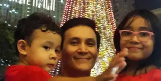 Pernikahan Dewi Rezer dan Marcelino Lefrandt sepertinya berakhir di Pengadilan. Niat Dewi Rezer untuk berpisah sepertinya sudah bulat. (Instagram/@marcelinolefrandt)