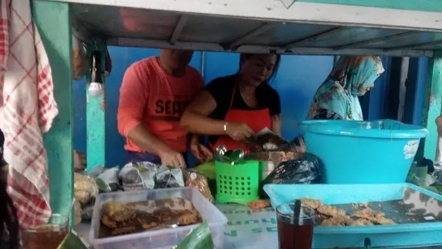Nasi Soon Bu Roso Habis dalam Hitungan Jam
