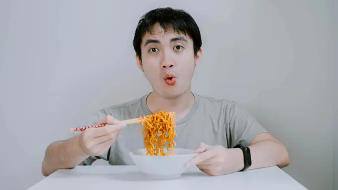 Mie Sedaap: Teman Setia Aktivitasmu, Rasakan Setiap Suasana!