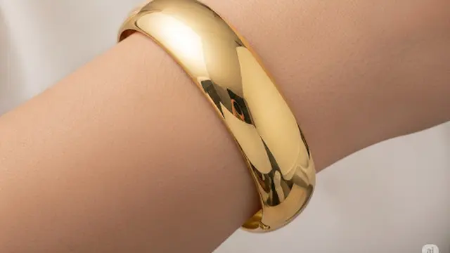 Gelang Bangle Polos Berukuran Medium