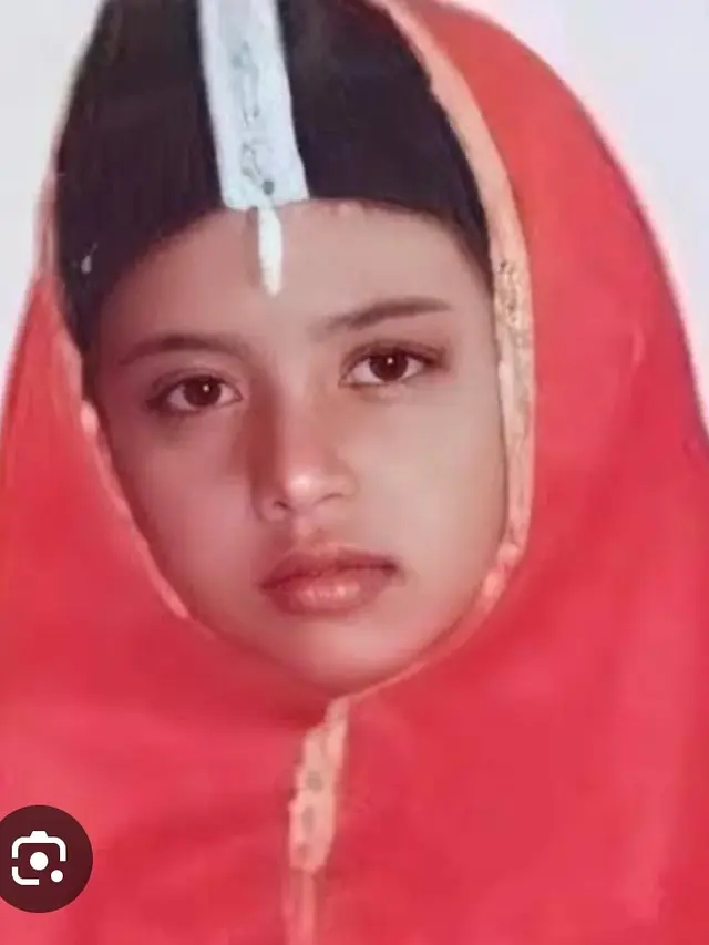 Dewi Perssik Muda