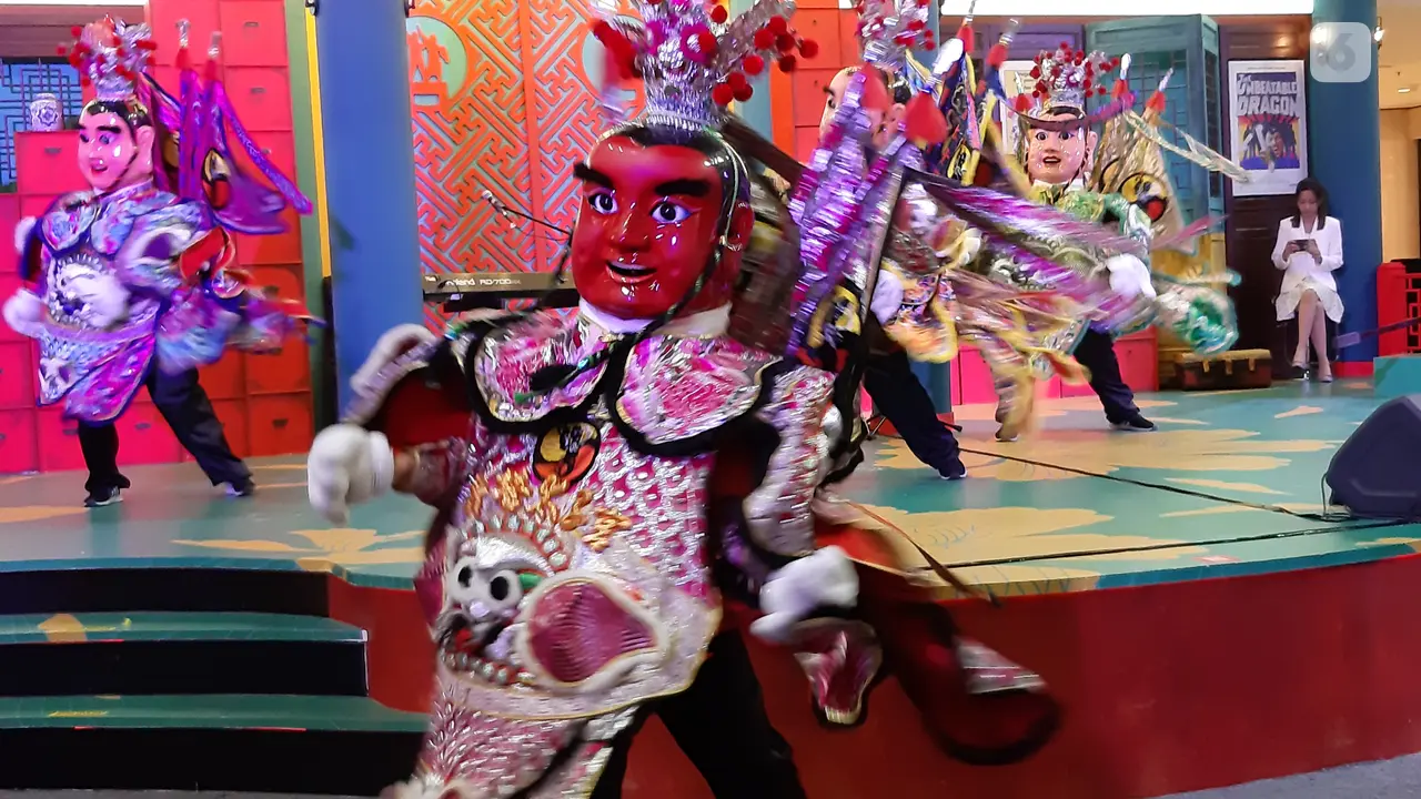 Ondel-ondel Taiwan (Electric-Techno Neon Gods).