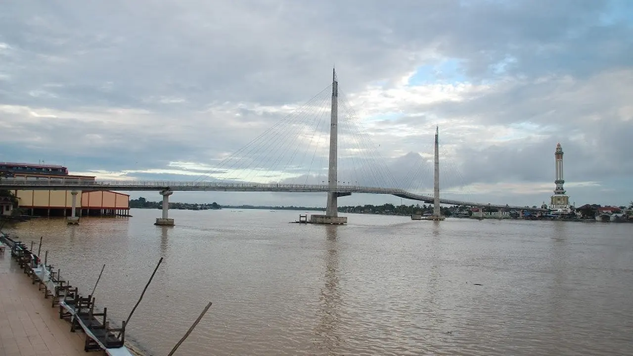 Jembatan Pedestian Jambi