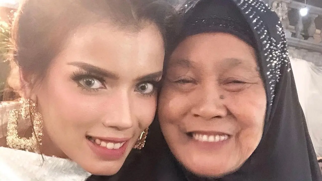 Nenek Sabrina Chairunnisa Meninggal Dunia Usai Jalani Perawatan Intensif karena Covid-19