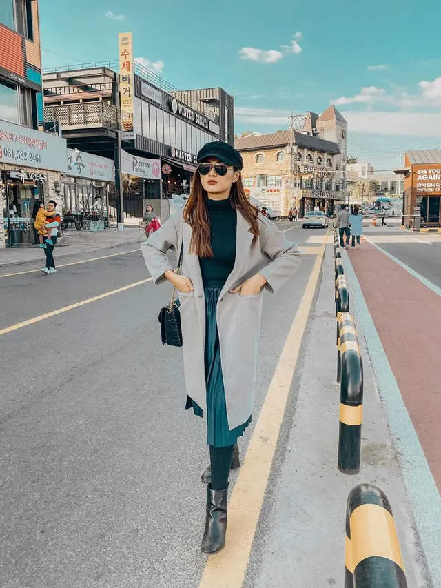 6 Pesona Camelia Putri, Pedangdut asal Surabaya Bak Idol Korea