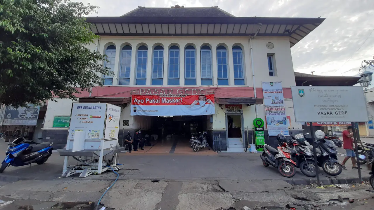 Pasar Gede Solo Ditutup