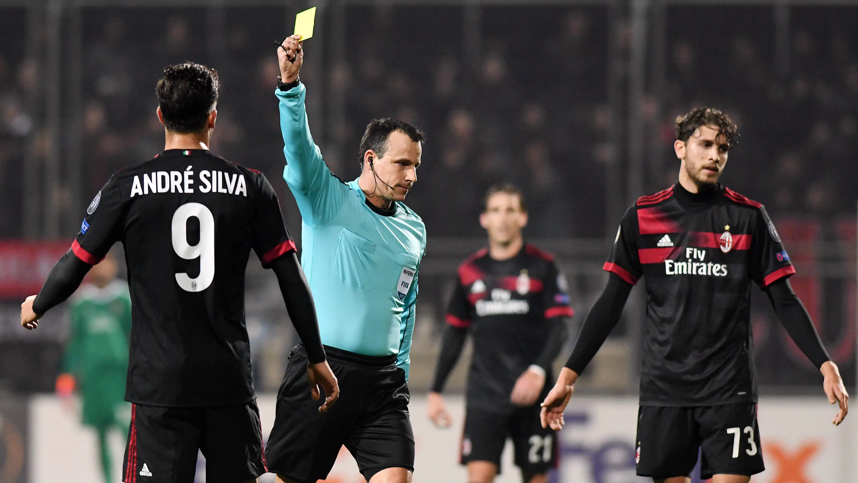 AC Milan dikalahkan Rijeka 0-2 pada penampilan terakhir di Liga Europa. (AFP/Stringer)