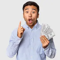 Ilustrasi pria memiliki sumber penghasilan tambahan. (Shutterstock/Asier Romero)