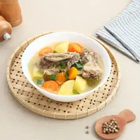 ilustrasi sop iga sapi/tyasindayanti/Shutterstock