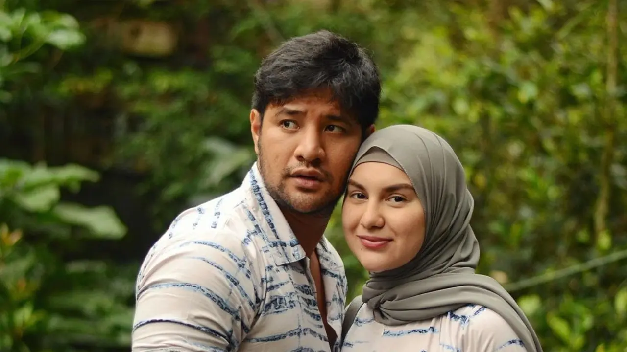 Momen Irish Bella dan Ammar Zoni Pakai Piyama, Serasi Banget