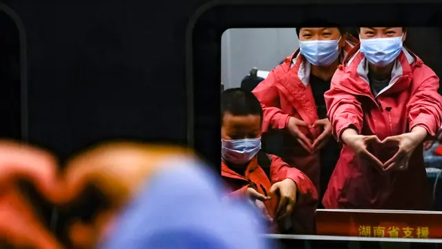 Kasus COVID-19 Menurun, Tenaga Medis Tinggalkan Kota Hubei
