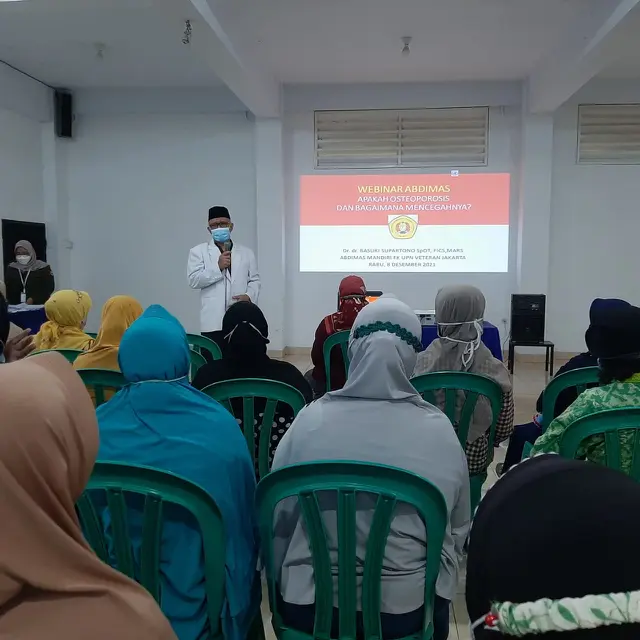 Konsumsi Jus Smoothie, Cara Enak Cegah Osteoporosis