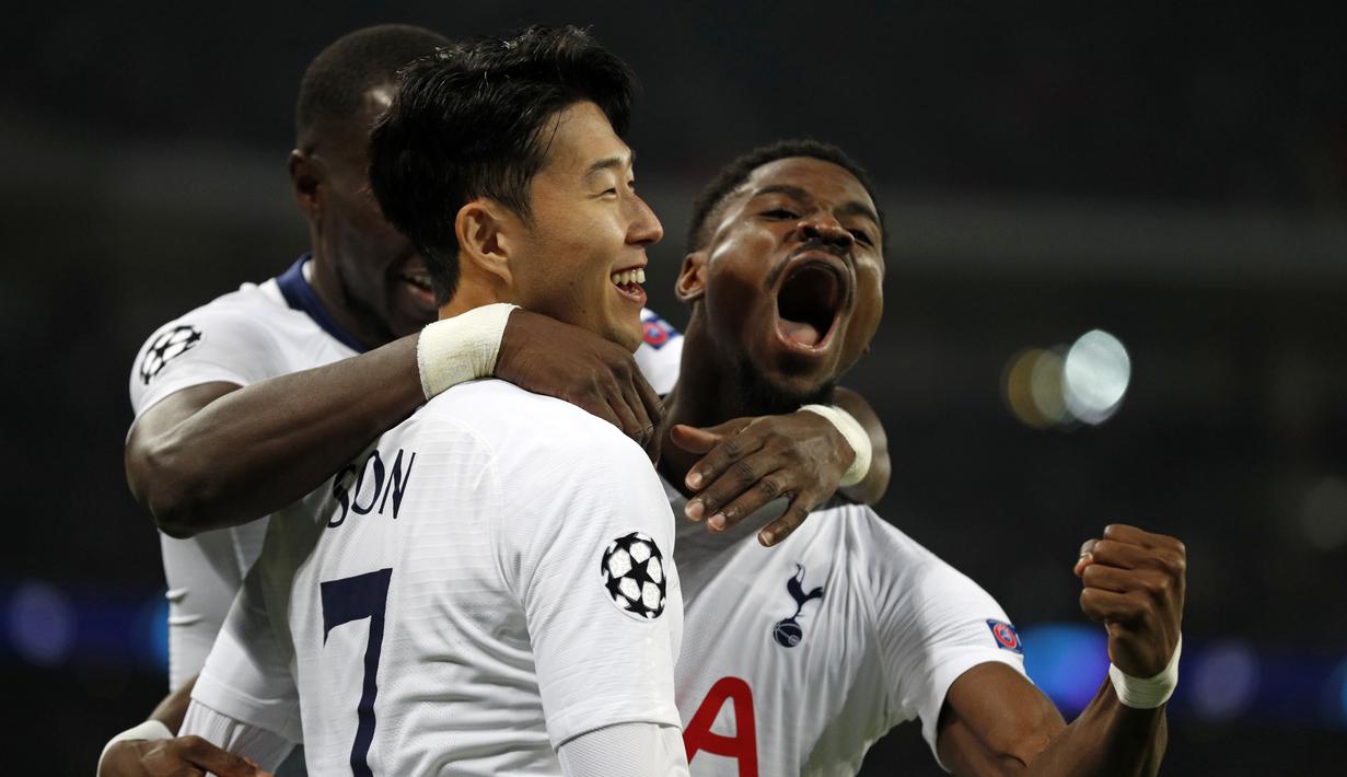 Perayaan gol Spurs dari kaki Heung Min Son pada leg 1, 16 besar Liga Champions yang berlangsung di stadion, Wembley, London, Kamis (14/2). Tottenham Hotspur menang 3-0 atas Borussia Dortmund (AFP/Glyn Kirk)