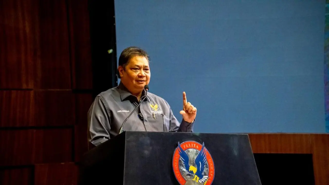 Menteri Koordinator Bidang Perekonomian Airlangga Hartarto saat menjadi Distinguished Guest Speaker pada acara seminar UPH Festival 2022