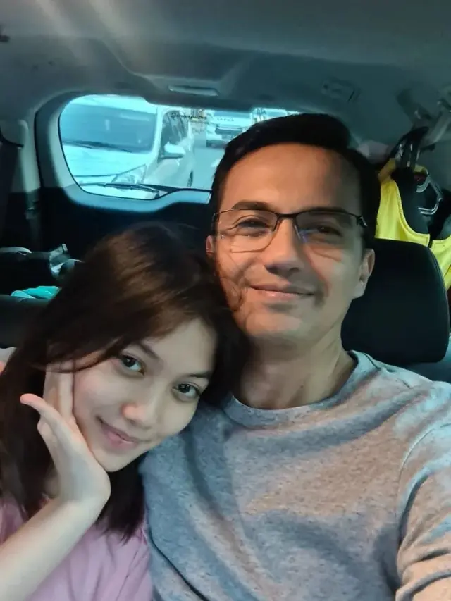 6 Potret Kebersamaan Sahrul Gunawan dan Putrinya, Bak Sahabat