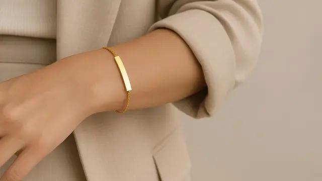 Model Gelang Tali Plat Emas yang Sedang Tren/Ilustrasi oleh AI