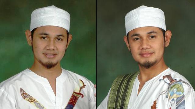 8800 Hantu Vs Ustad HD Terbaik
