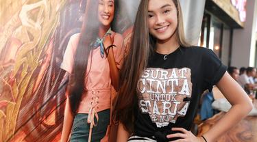 5 Usaha Keras Caitlin Halderman Di Film Surat Cinta Untuk Starla News Entertainment Fimela Com