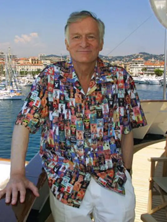 Kepergian Hugh Hefner untuk selamanya meninggalkan sejuta kenangan yang telah diukirnya selama hidup. Salah satu karya Hefner yang mendunia adalah majalah pria dewasa ‘Playboy’. (AFP/Gerard Julien)