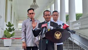 Menteri Energi dan Sumber Daya Mineral (ESDM) Bahlil Lahadalia di Kompleks Istana Kepresidenan Jakarta. (Foto: Liputan6.com/Lizsa Egeham).