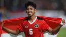 Ananda Raehan Alief dari Indonesia melakukan selebrasi setelah mengalahkan Thailand pada pertandingan final sepak bola putra di SEA Games ke-32 di Phnom Penh pada 16 Mei 2023. (Nhac NGUYEN/AFP)