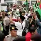 Himpunan Mahasiswa Islam (HMI) terlibat bentrok dengan ratusan mahasiswa Universitas Islam Syekh Yusuf (UNIS) Kota Tangerang, Banten. (Liputan 6 SCTV)